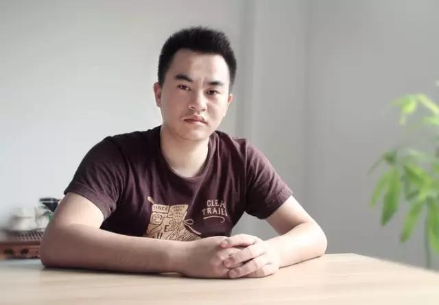 許佐麟 許佐麟