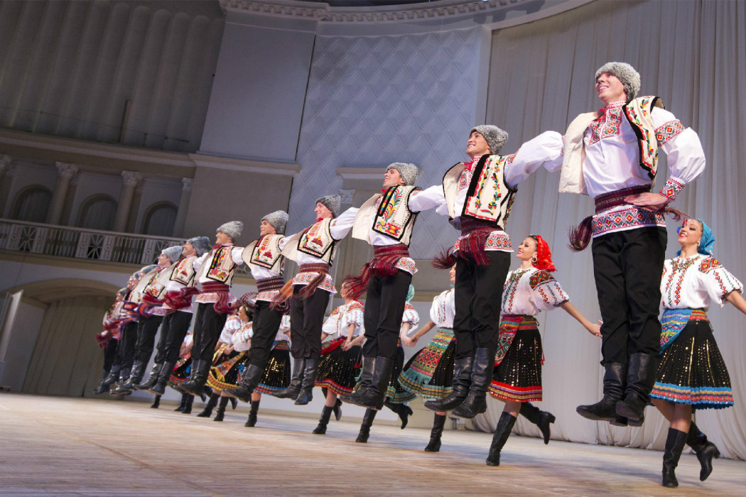 俄羅斯莫伊塞耶夫國家模範民間舞蹈團