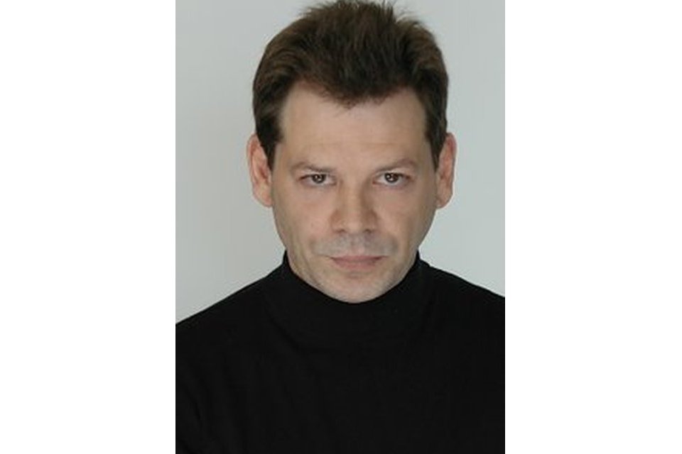 Robert Bryson Robert Bryson