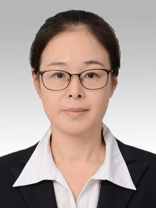 張小英(浙江省嵊州市文廣旅遊局文化旅遊服務中心主任) 張小英(浙江省嵊州市文廣旅遊局文化旅遊服務中心主任)