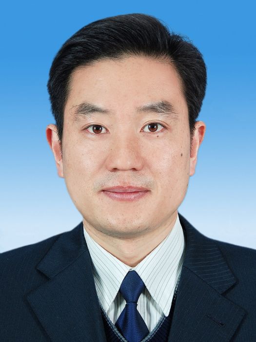 尹春華(安徽省蕪湖市人民政府副市長、黨組成員,市公安局黨委書記、局長) 尹春華(安徽省蕪湖市人民政府副市長、黨組成員,市公安局黨委書記、局長)