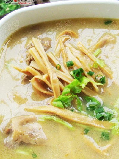 筍乾鴨頭湯 筍乾鴨頭湯