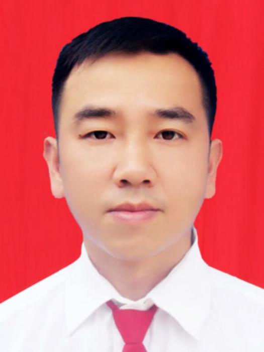 吳曉東(江西省九江市永修縣燕坊鎮黨委副書記、鎮長) 吳曉東(江西省九江市永修縣燕坊鎮黨委副書記、鎮長)