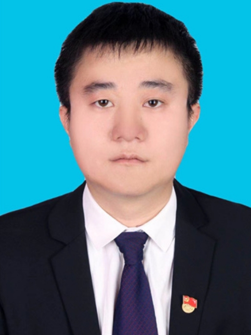 李凌(雲南省楚雄彝族自治州祿豐市司法局黨組成員、副局長) 李凌(雲南省楚雄彝族自治州祿豐市司法局黨組成員、副局長)