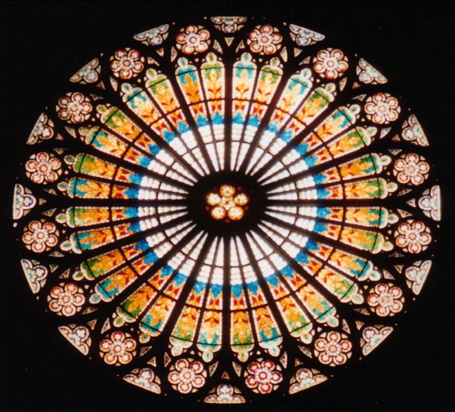 法國斯特拉斯堡大教堂的玫瑰窗