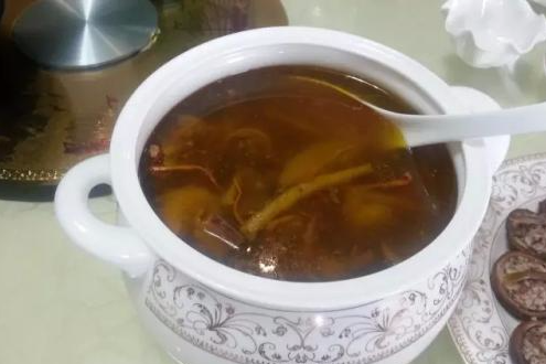 首烏蓯蓉湯