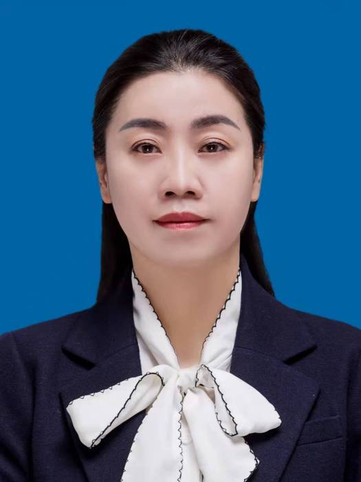 何聖春 何聖春