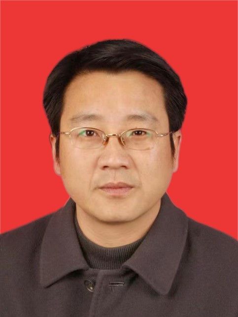 查忠平 查忠平