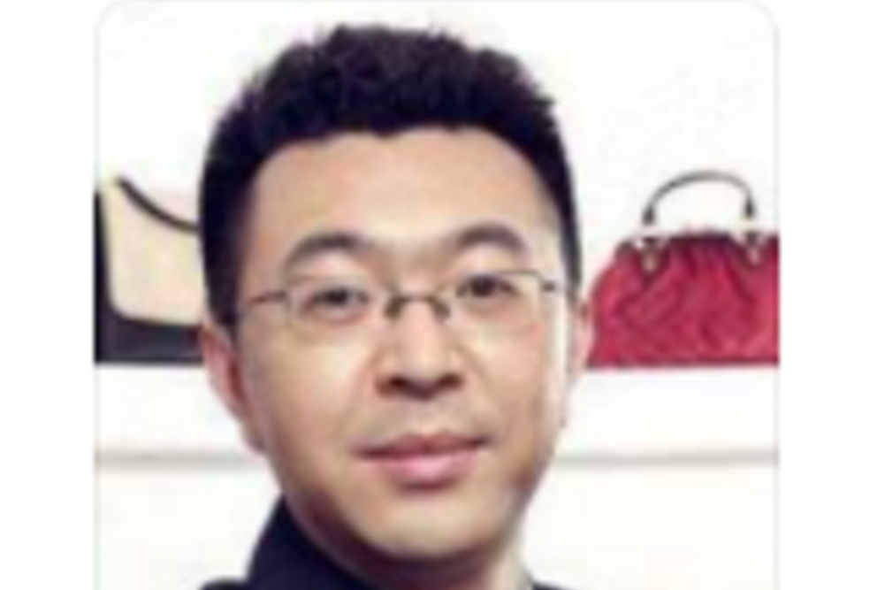 閆志峰(北京盛世巨龍廣告有限公司董事長) 閆志峰(北京盛世巨龍廣告有限公司董事長)