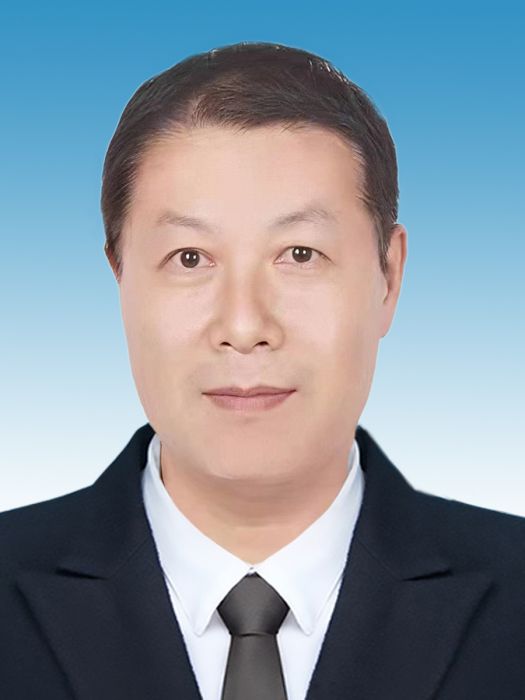 張志勇(山東省臨沂市臨沭縣交通運輸局黨組成員、縣交通運輸事業服務中心主任) 張志勇(山東省臨沂市臨沭縣交通運輸局黨組成員、縣交通運輸事業服務中心主任)