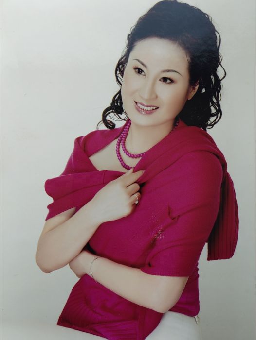 楊莉(畫家、中國美術家協會會員) 楊莉(畫家、中國美術家協會會員)