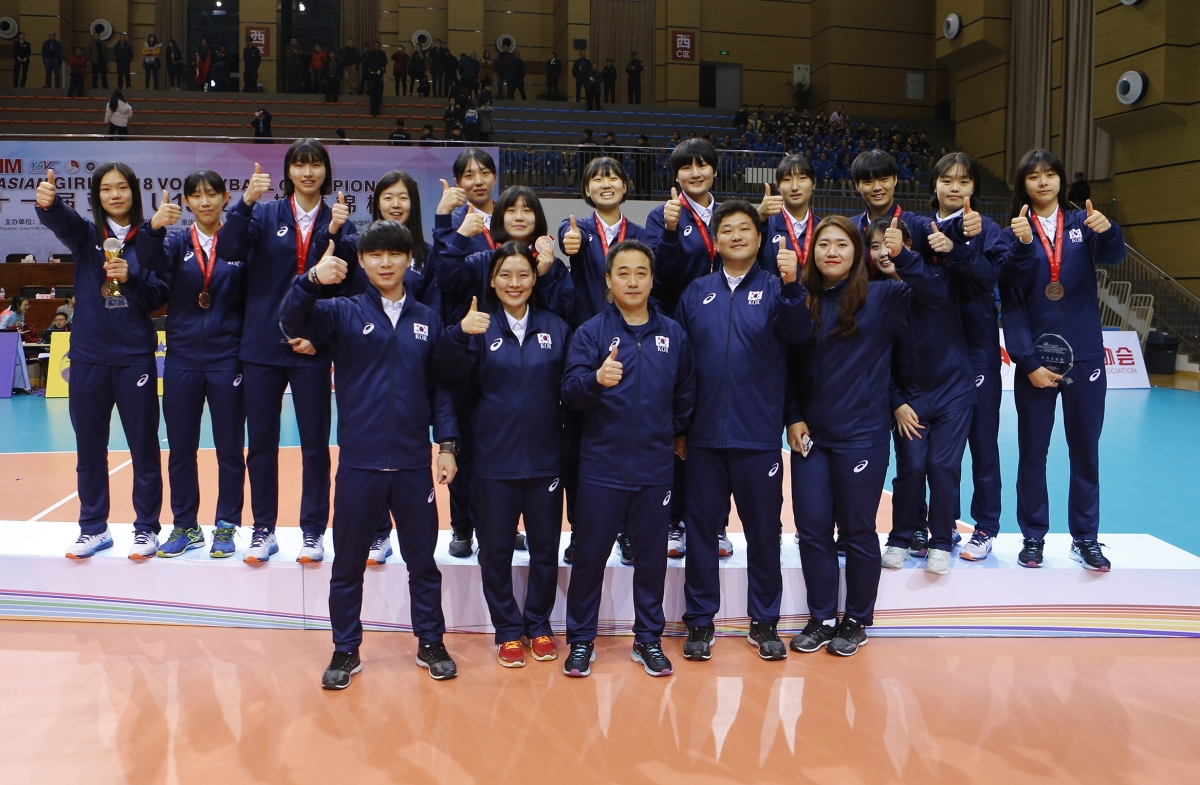 韓國女排獲得季軍