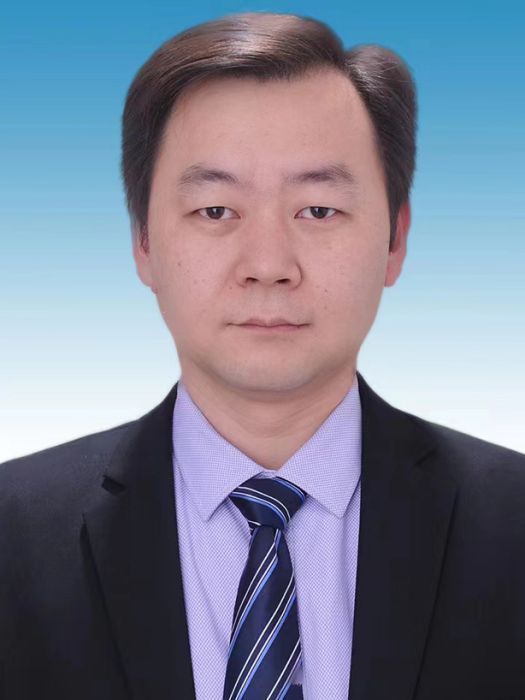 張坤(廣西壯族自治區防城港市港口區人民政府黨組成員、副區長) 張坤(廣西壯族自治區防城港市港口區人民政府黨組成員、副區長)