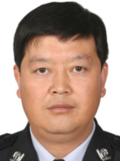 王興軍(甘肅省白銀市會寧縣公安局黨委副書記、政委、三級高級警長)