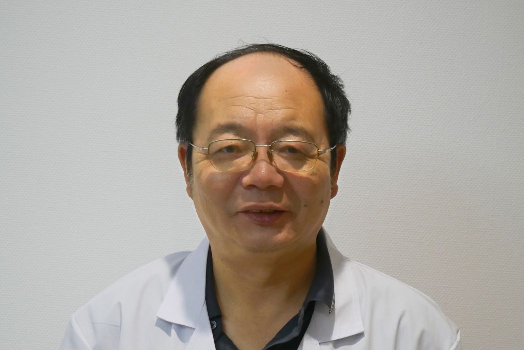 何友為 何友為