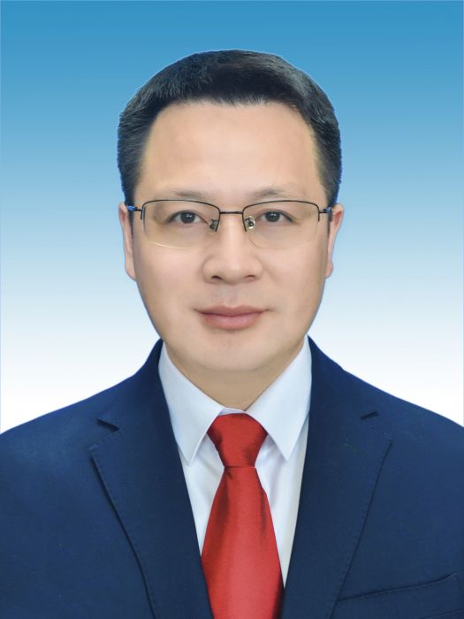 曾振華(江西省九江市不動產登記中心主任) 曾振華(江西省九江市不動產登記中心主任)