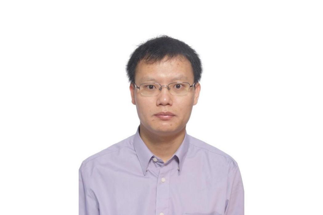 李震國(華為諾亞方舟AI基礎理論實驗室主任) 李震國(華為諾亞方舟AI基礎理論實驗室主任)
