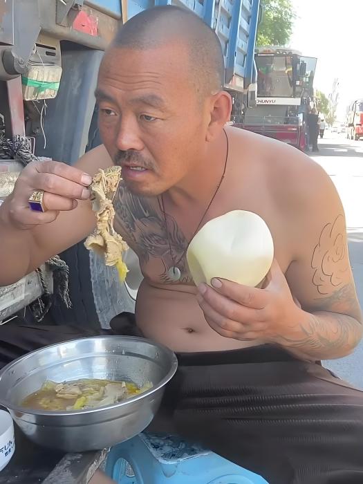 三炮麥客! 三炮麥客!