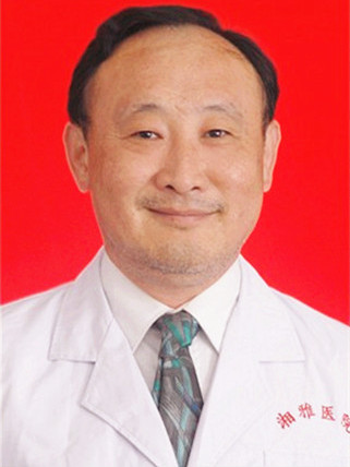 姜冰(中南大學湘雅醫院神經外科主任醫師) 姜冰(中南大學湘雅醫院神經外科主任醫師)