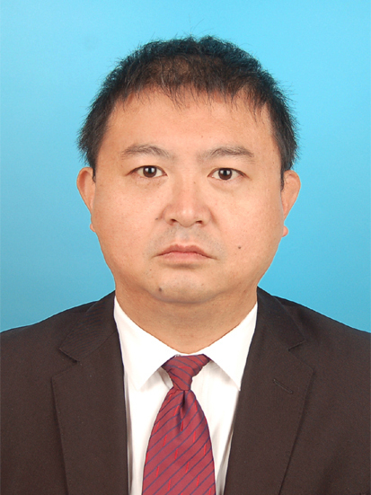 閆明傑(山東省菏澤市單縣審計局黨組成員、審計服務中心主任) 閆明傑(山東省菏澤市單縣審計局黨組成員、審計服務中心主任)