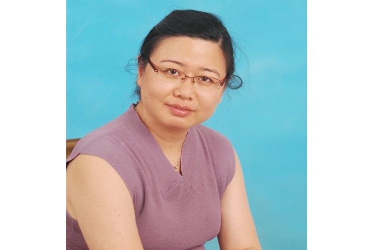 徐靜(東華大學材料科學與工程學院教師) 徐靜(東華大學材料科學與工程學院教師)