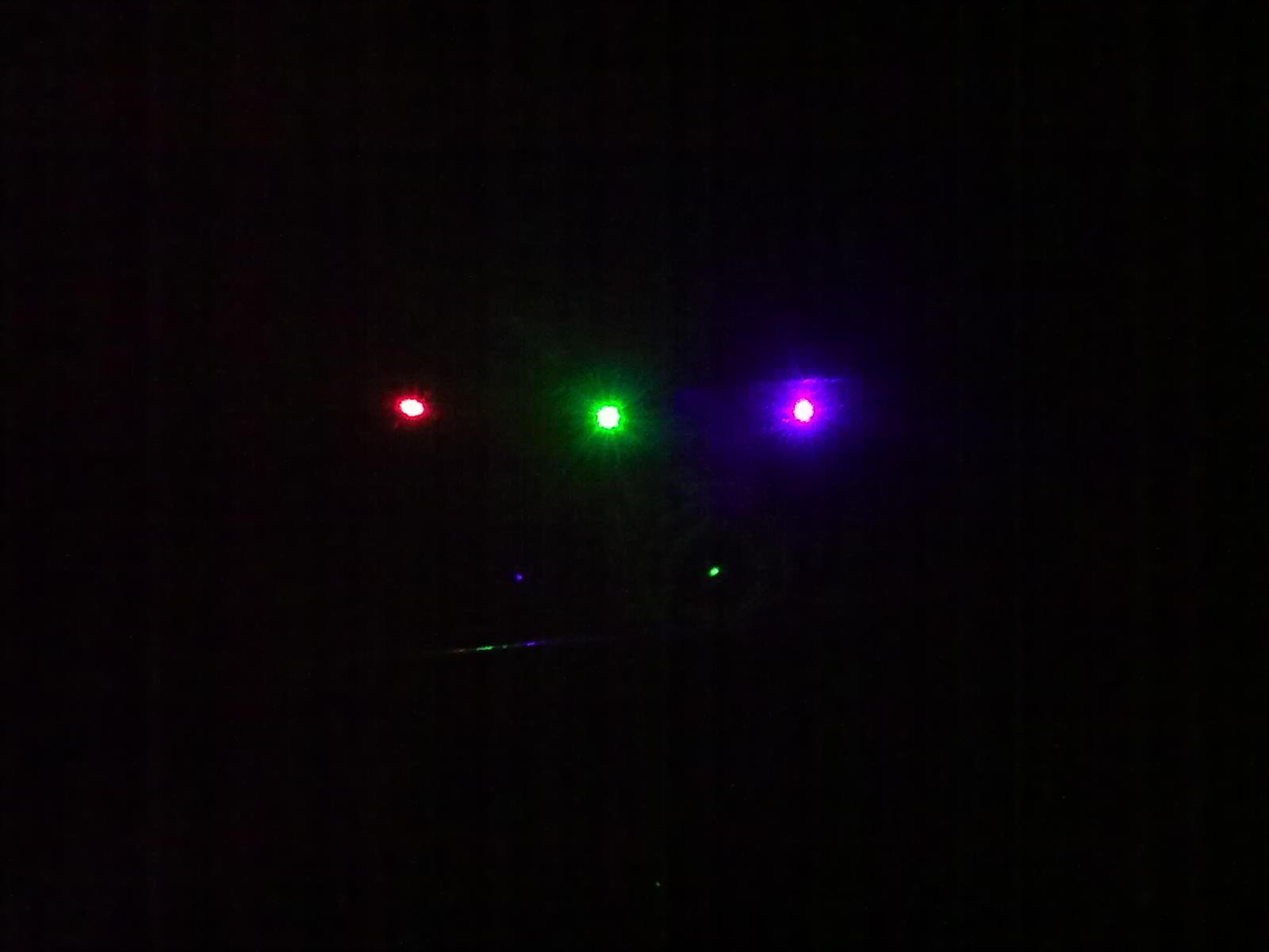 紅丶綠丶藍紫雷射點