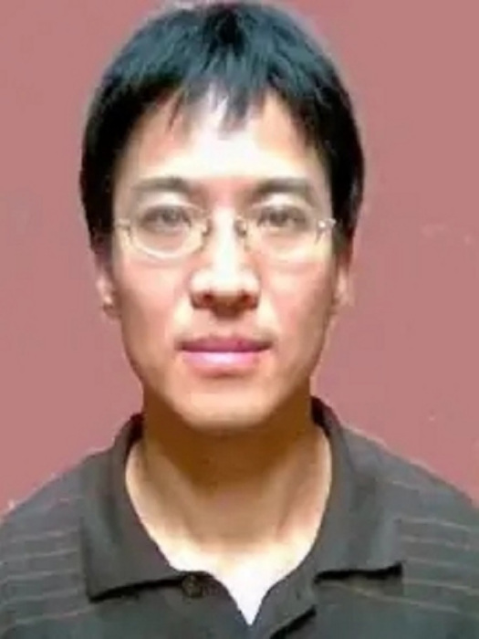 陳長鋒(福建寧德東僑中學教研室主任) 陳長鋒(福建寧德東僑中學教研室主任)