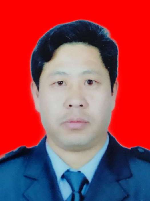 王懷智(甘肅省定西市隴西縣科技局黨組成員、副局長) 王懷智(甘肅省定西市隴西縣科技局黨組成員、副局長)