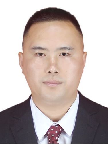 龍剛(貴州省畢節市納雍縣應急管理局黨委委員、副局長，納雍縣安全生產委員會辦公室專職副主任)