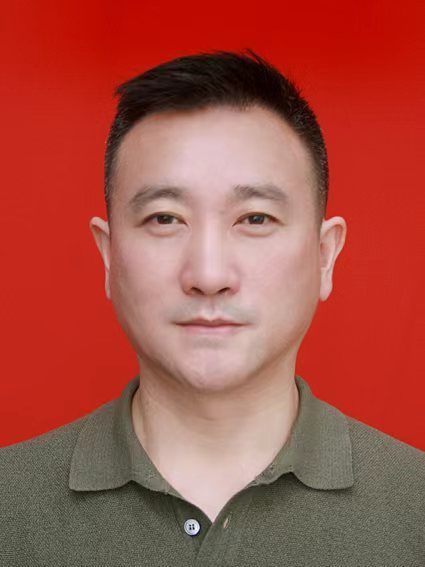 王曉俊(南京藝術學院教授) 王曉俊(南京藝術學院教授)