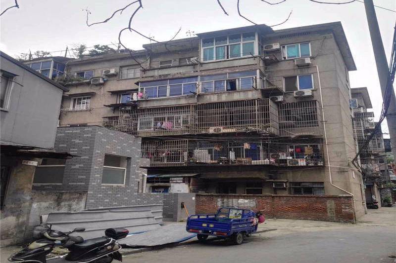 仙潭裡 仙潭裡