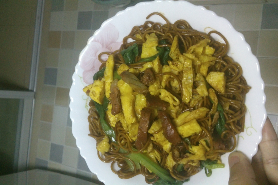 黃金叉燒炒麵 黃金叉燒炒麵
