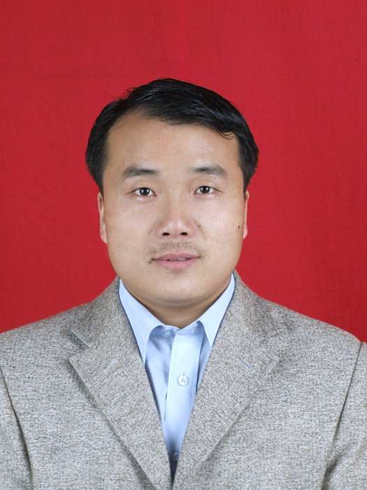 趙衛衛(西安石油大學地球科學與工程學院教師) 趙衛衛(西安石油大學地球科學與工程學院教師)