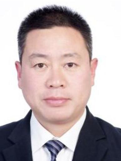 劉俊成(北京市平谷區人民區政府黨組成員、區政府辦公室黨組書記、區政府辦公室主任、區政府外事辦公室主任) 劉俊成(北京市平谷區人民區政府黨組成員、區政府辦公室黨組書記、區政府辦公室主任、區政府外事辦公室主任)