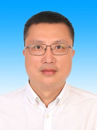 許益東 許益東