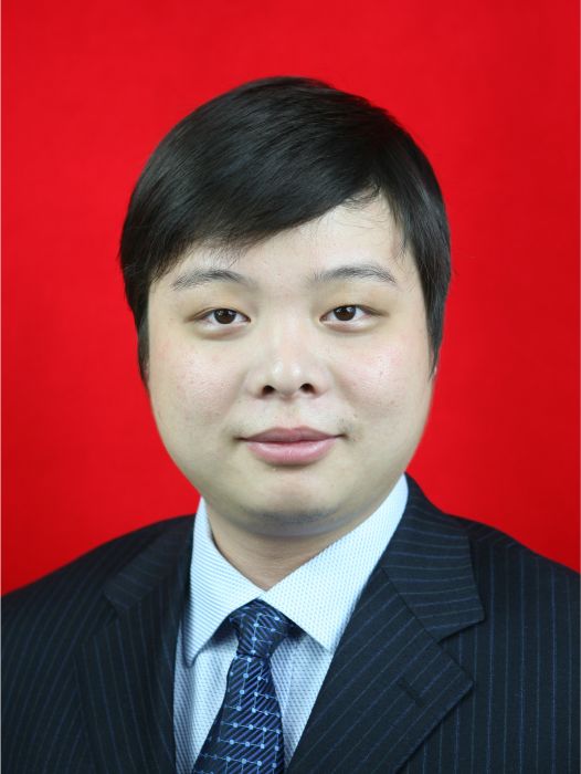 劉青(河南省鄭州市管城回族區教育局高等學校招生中心主任) 劉青(河南省鄭州市管城回族區教育局高等學校招生中心主任)