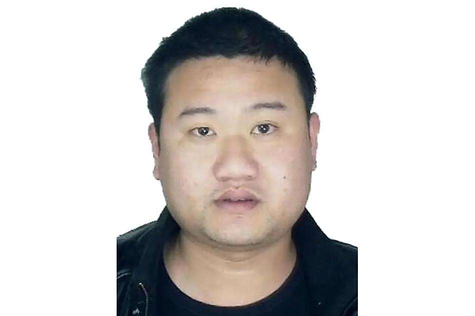 易輝(涉嫌走私、販賣、運輸、製造毒品罪犯罪嫌疑人) 易輝(涉嫌走私、販賣、運輸、製造毒品罪犯罪嫌疑人)