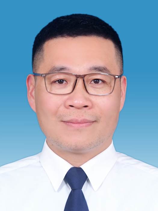 劉建麟(福建省寧德市蕉城區政府黨組成員、副區長,公安分局黨委書記、局長) 劉建麟(福建省寧德市蕉城區政府黨組成員、副區長,公安分局黨委書記、局長)
