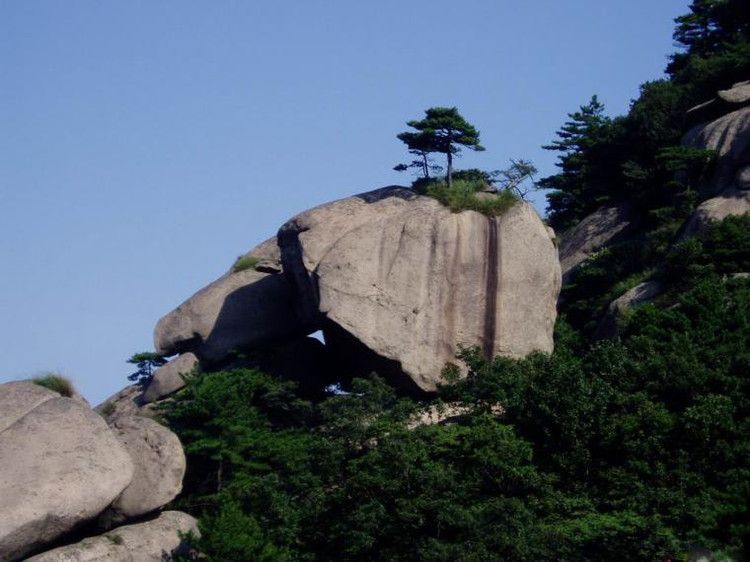 枕頭峰 枕頭峰