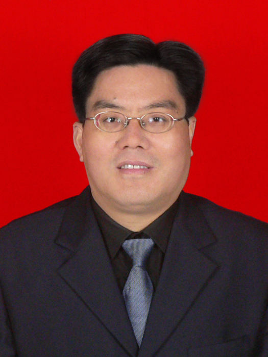 曾崇偉(衡陽市人力資源和社會保障局黨組成員、副局長) 曾崇偉(衡陽市人力資源和社會保障局黨組成員、副局長)