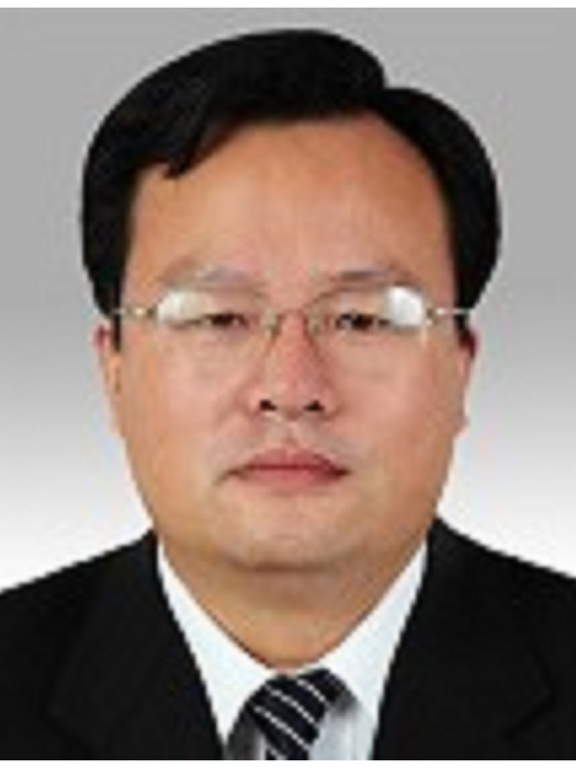 李陽(山東省新泰市統計局黨組成員、副局長) 李陽(山東省新泰市統計局黨組成員、副局長)