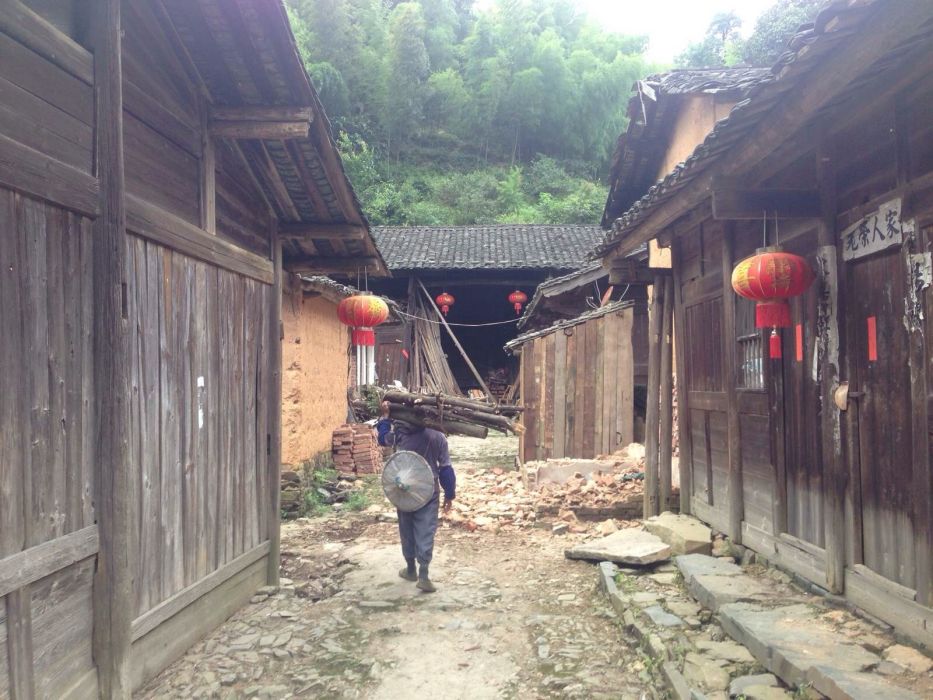 李城村(山西省長治市沁源縣李元鎮下轄村) 李城村(山西省長治市沁源縣李元鎮下轄村)