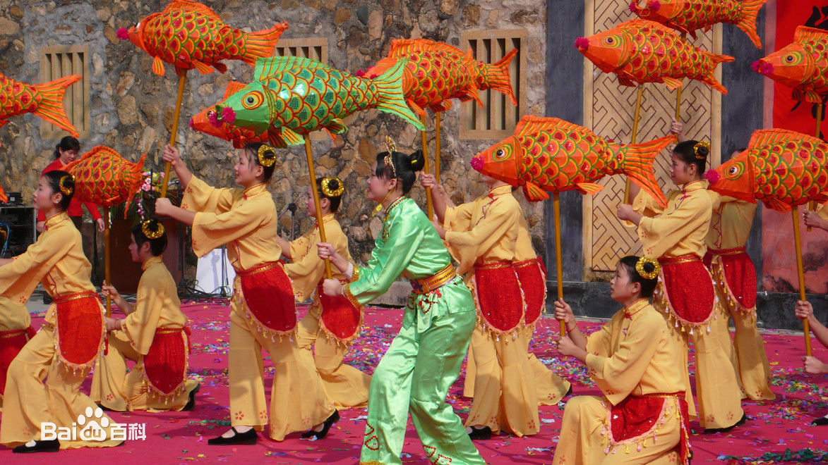 深圳客家文化—沙頭角魚燈舞