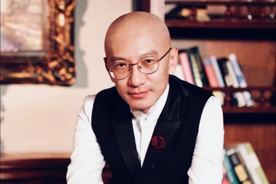 向陽(作家,媒體人,南瓜視業高管) 向陽(作家,媒體人,南瓜視業高管)