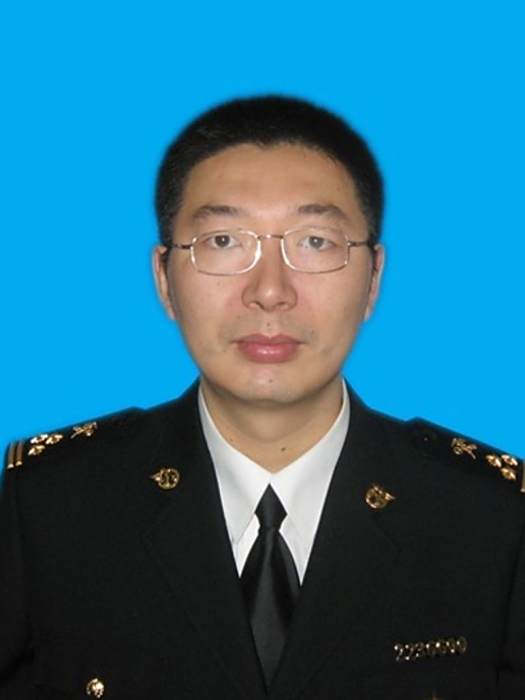 朱洪(上海海關學院黨委委員、副校長、中共海關總署黨校專職副校長) 朱洪(上海海關學院黨委委員、副校長、中共海關總署黨校專職副校長)