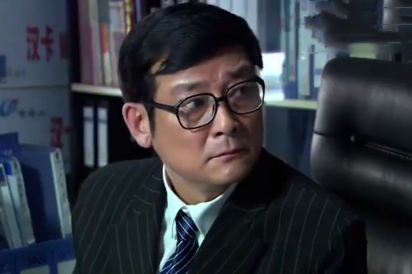 嚴志君 嚴志君