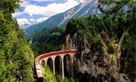 瑞士冰河列車