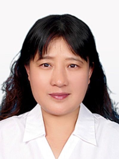 年小霞 年小霞