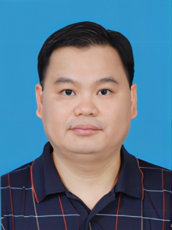 張錦星(清遠市審計局黨組成員、總審計師) 張錦星(清遠市審計局黨組成員、總審計師)