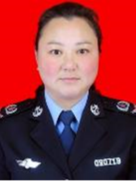 劉莉麗(安徽省六安市霍邱縣司法局黨組成員、政治工作室主任) 劉莉麗(安徽省六安市霍邱縣司法局黨組成員、政治工作室主任)